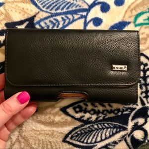 NWOT Men’s iPhone 7+/8+ Premium all-leather belt holder